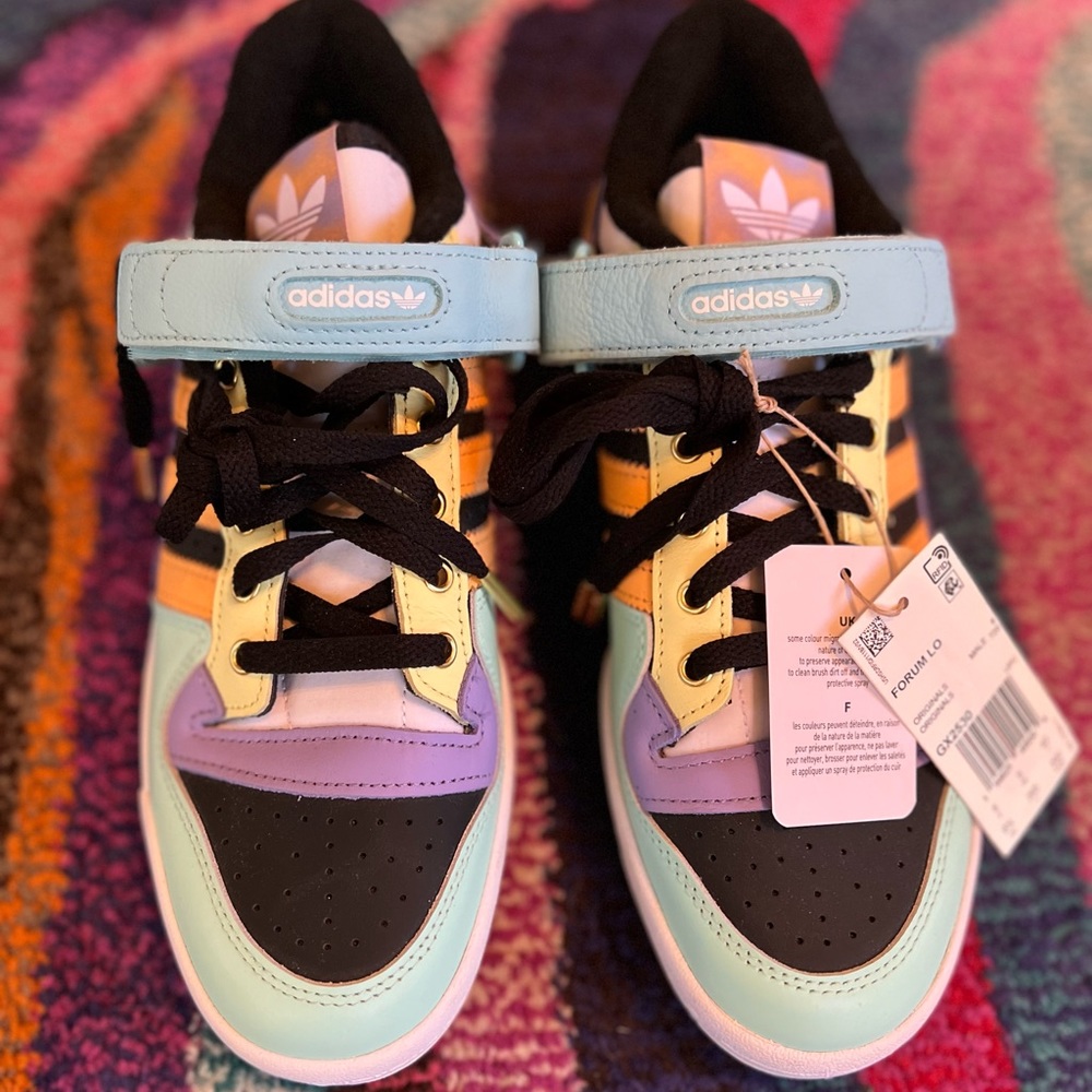 NEW with tags! Adidas Forum Low Easter Multi Shoe Sneaker. Men’s 8 Women’s 10